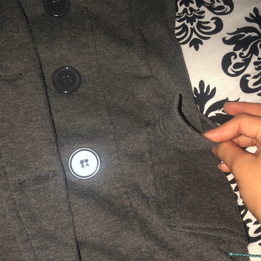 Gray jacket - Picture 2 of 2